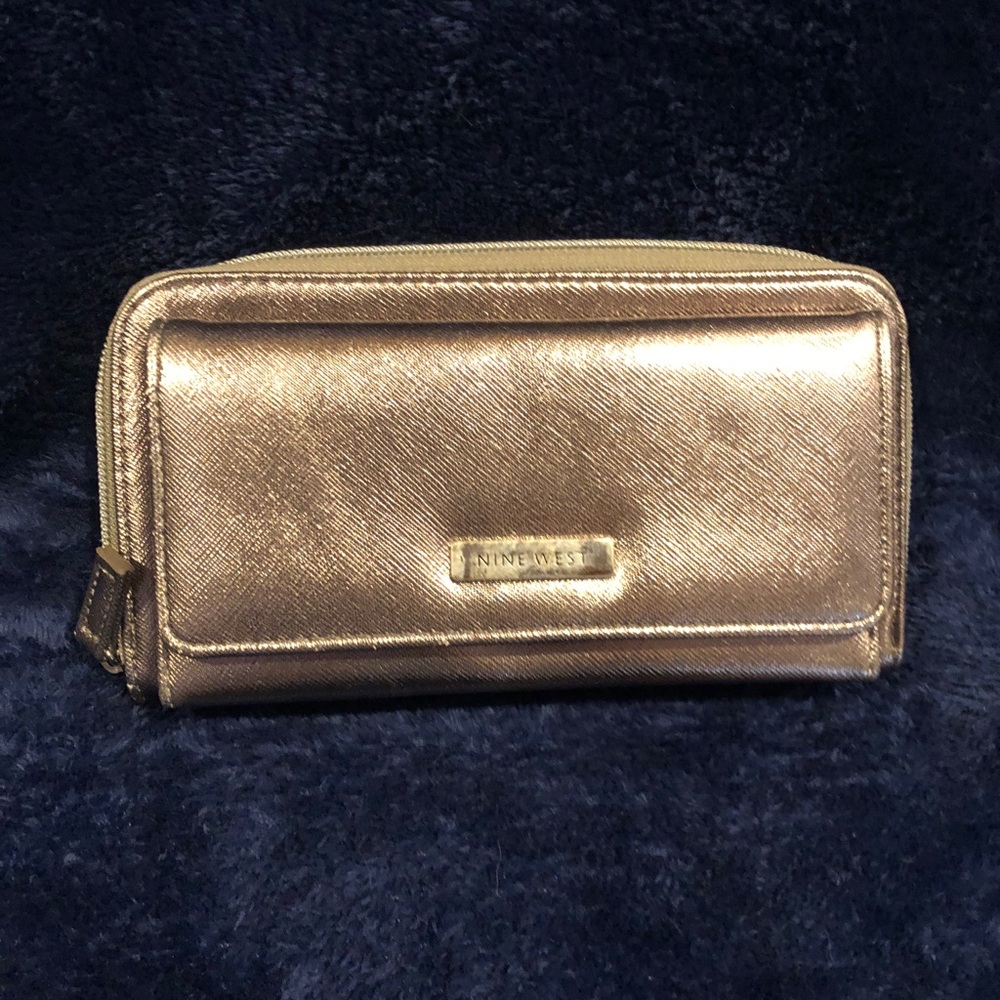 Nine West Wallet in Brushed Titanium Color
